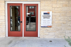 Leasing-hours-signs